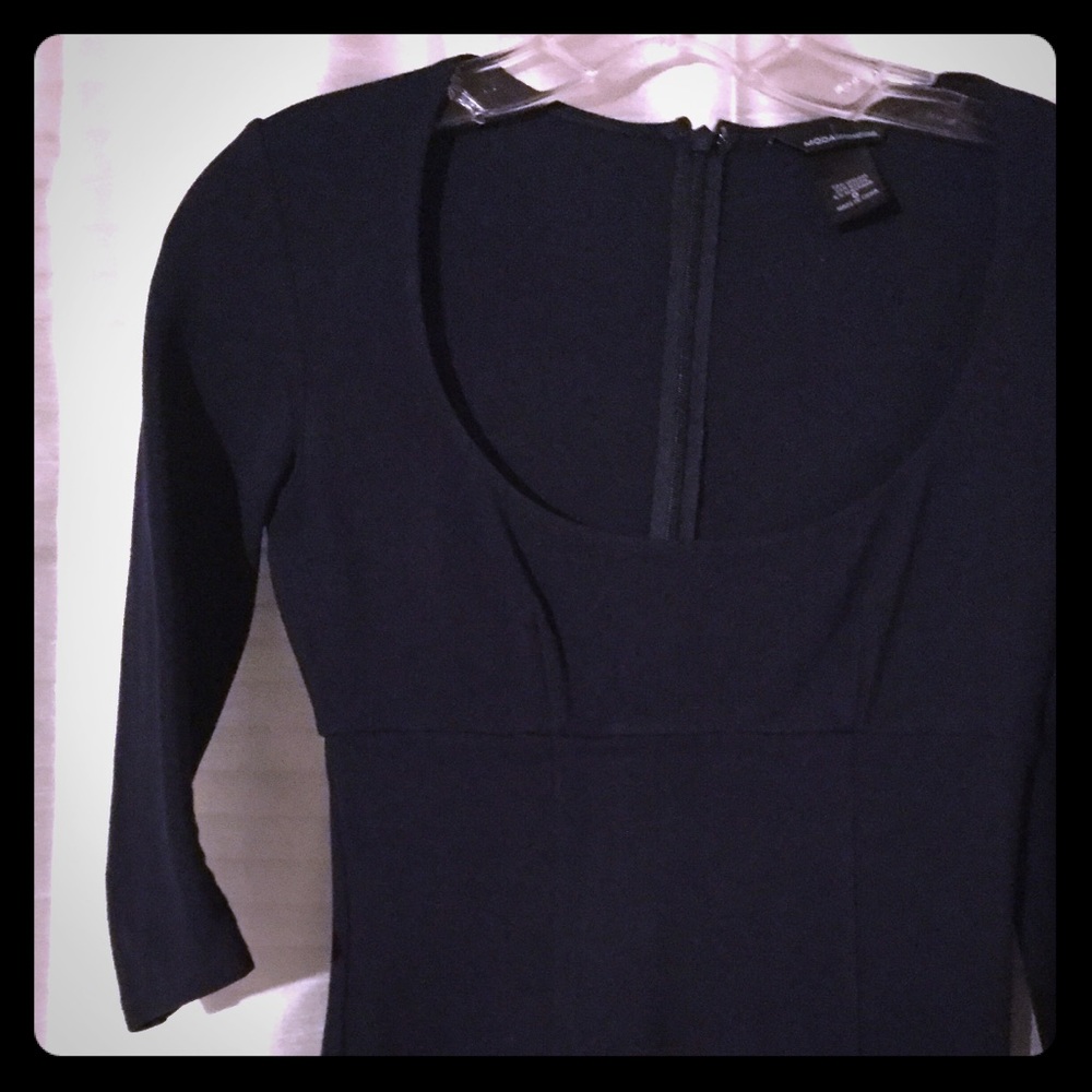 👗Navy blue pencil dress.